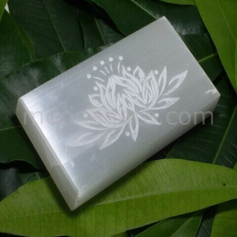 Selenite phase blades