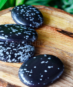 Wholesale Snowflake Obsidiana Crystal Palm Stones Pocket Stones